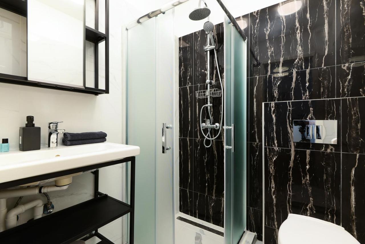 Akacfa 7 Two Bedroom Central Apartment Budapest Luaran gambar