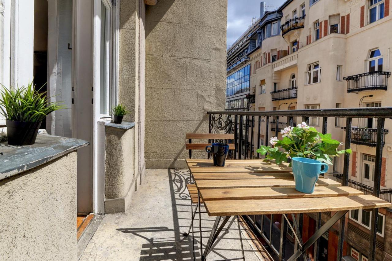 Akacfa 7 Two Bedroom Central Apartment Budapest Luaran gambar