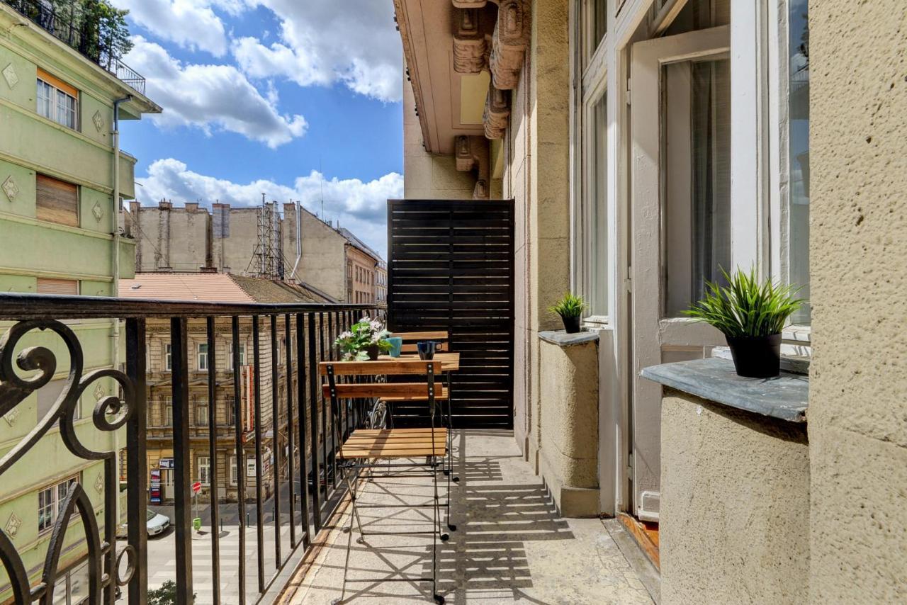 Akacfa 7 Two Bedroom Central Apartment Budapest Luaran gambar