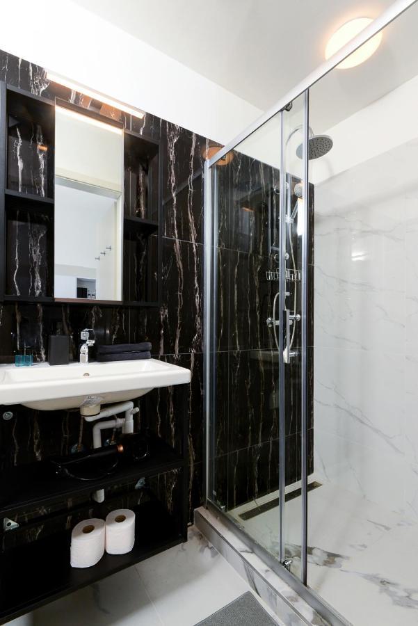 Akacfa 7 Two Bedroom Central Apartment Budapest Luaran gambar